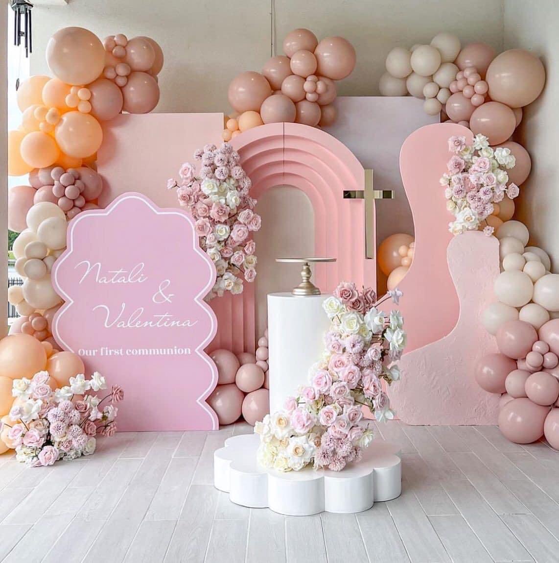 Tham khảo không gian trang trí sinh nhật hồng pastel